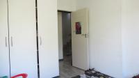 Bed Room 1 - 14 square meters of property in Zandspruit