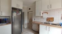 Kitchen - 16 square meters of property in Lyndhurst