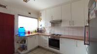 Kitchen - 16 square meters of property in Lyndhurst