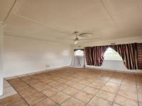 Main Bedroom of property in Martindale Kleinplase