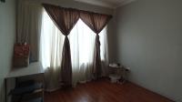 Bed Room 2 - 12 square meters of property in Theresapark