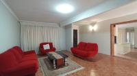 Lounges - 35 square meters of property in Theresapark