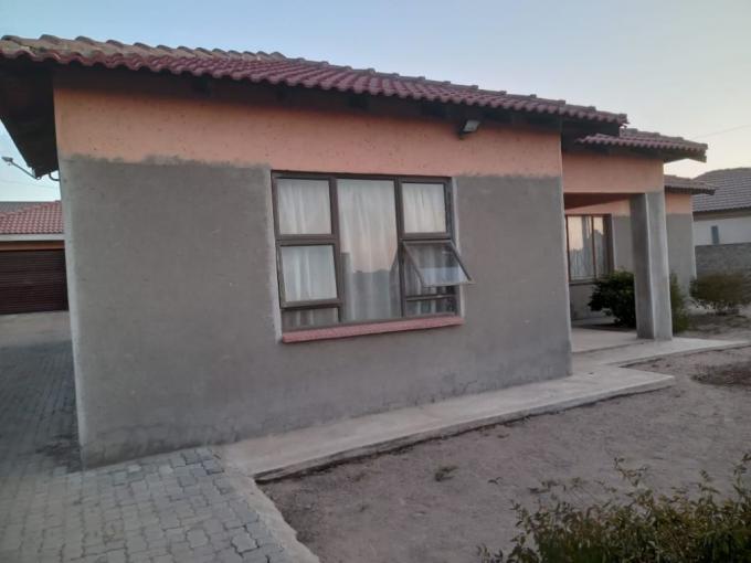 3 Bedroom House for Sale For Sale in Seshego-D - MR653514