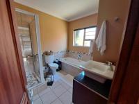 Main Bathroom of property in Pentagon Park 