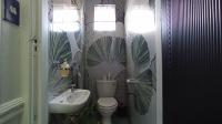 Bathroom 1 - 16 square meters of property in Kensington - JHB