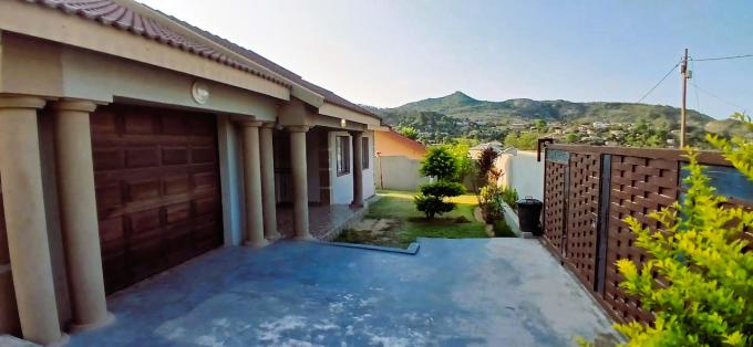 3 Bedroom House for Sale For Sale in Emoyeni - Mpumalanga - MR653809