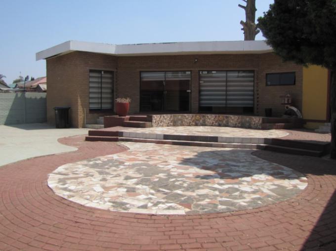 23 Bedroom House for Sale For Sale in Vanderbijlpark - MR653913