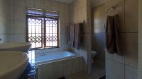 Main Bathroom - 11 square meters of property in Equestria