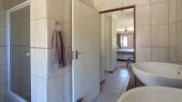 Main Bathroom - 11 square meters of property in Equestria