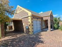  of property in Oudtshoorn