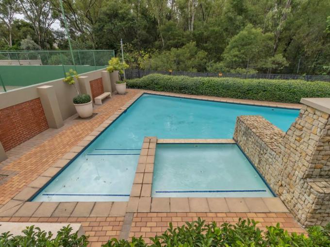 2 Bedroom Apartment for Sale For Sale in Douglasdale - MR654029