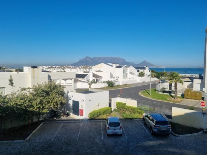 2 Bedroom Apartment for Sale For Sale in Bloubergstrand - MR654075