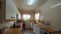 Kitchen - 11 square meters of property in Ferndale - JHB