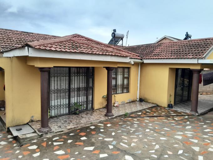 3 Bedroom House for Sale For Sale in KwaMsane - MR654103