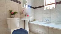 Bathroom 1 - 4 square meters of property in Bishopstowe