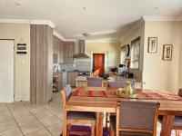 Dining Room of property in Wildtuin Park Estate