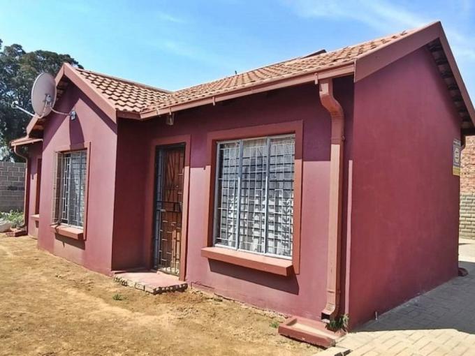 3 Bedroom House for Sale For Sale in Bloemfontein - MR654349