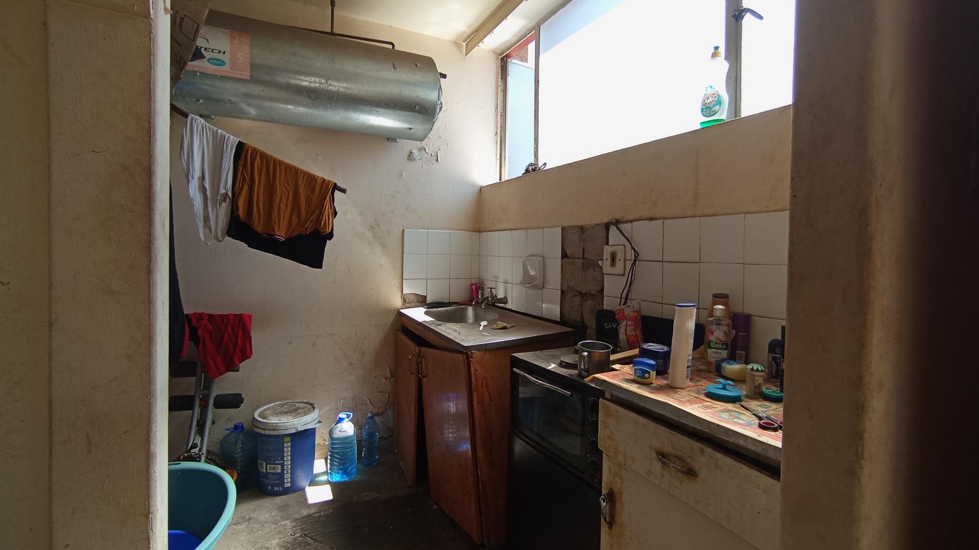 Kitchen - 5 square meters of property in Sunnyside