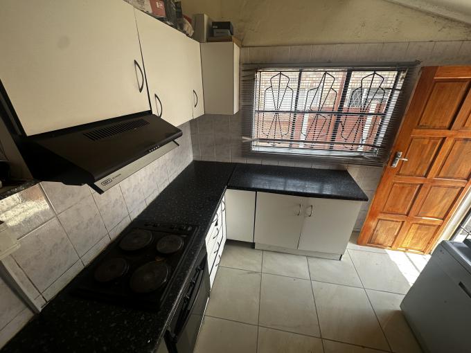 2 Bedroom House for Sale For Sale in Riverlea - JHB - MR654442