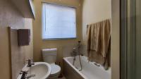 Bathroom 1 - 4 square meters of property in Cloverdene