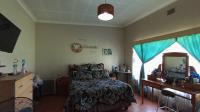 Bed Room 1 - 21 square meters of property in Selcourt