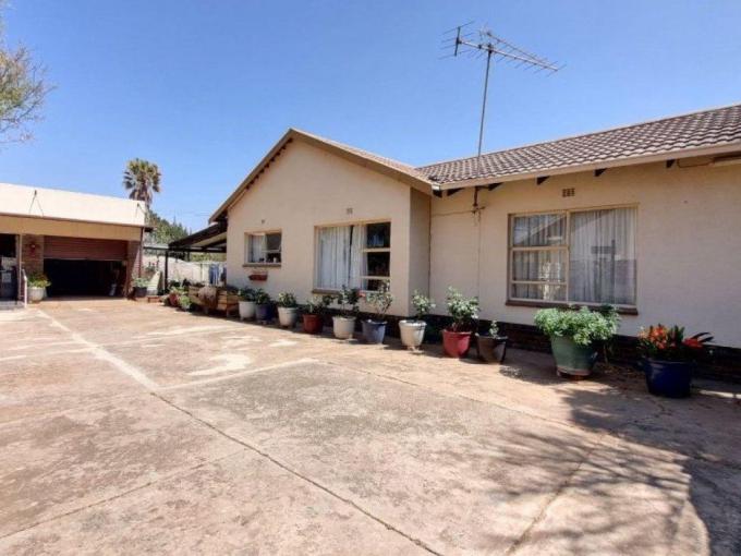 3 Bedroom House for Sale For Sale in Meyerton - MR654640