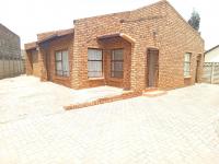  of property in Spruitview