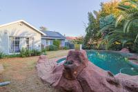  of property in Brackendowns