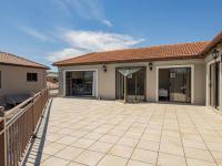  of property in Bloubergstrand