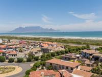  of property in Bloubergstrand