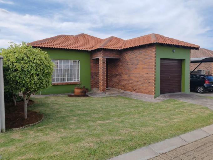 3 Bedroom House for Sale For Sale in Waterval East - MR654777