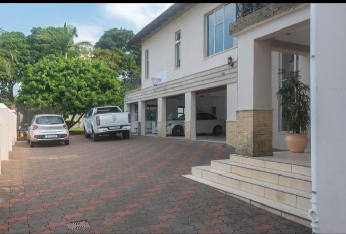 5 Bedroom House for Sale For Sale in Stanger - MR654787