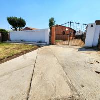 2 Bedroom 1 Bathroom House for Sale for sale in Magagula Heights