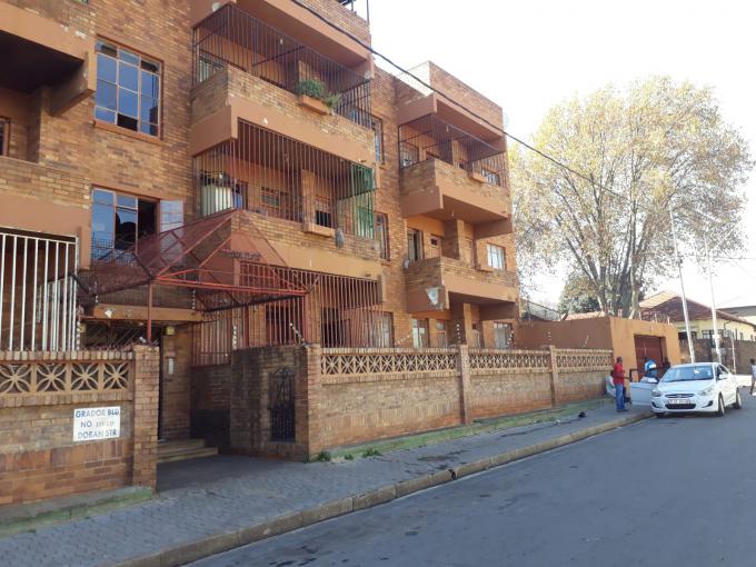 2 Bedroom Apartment for Sale For Sale in Jeppestown - MR654831