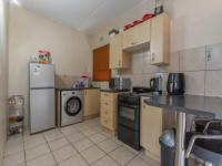 Kitchen - 10 square meters of property in Crystal Park