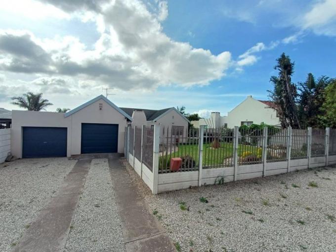 3 Bedroom House for Sale For Sale in Vredenburg - MR654876