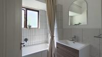 Bathroom 1 - 5 square meters of property in Sheffield Manor