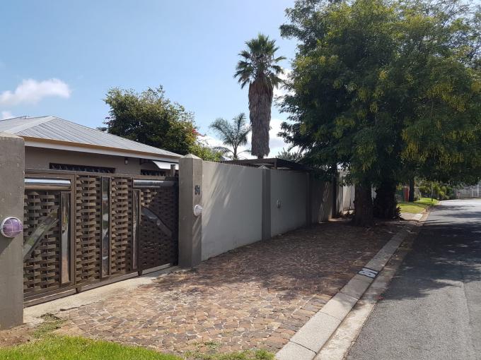 4 Bedroom House for Sale For Sale in Sophiatown - MR654991