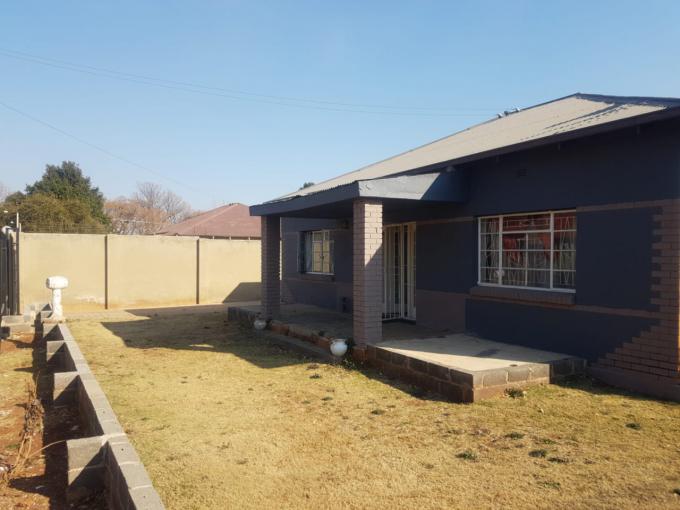 3 Bedroom House for Sale For Sale in Primrose - MR654999