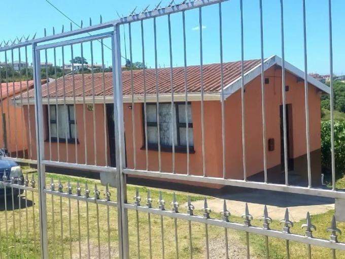 2 Bedroom Commercial for Sale For Sale in Mdantsane - MR655226