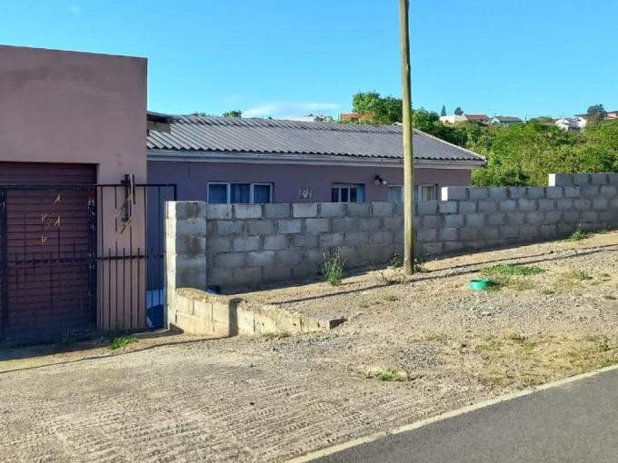 2 Bedroom Commercial for Sale For Sale in Mdantsane - MR655227