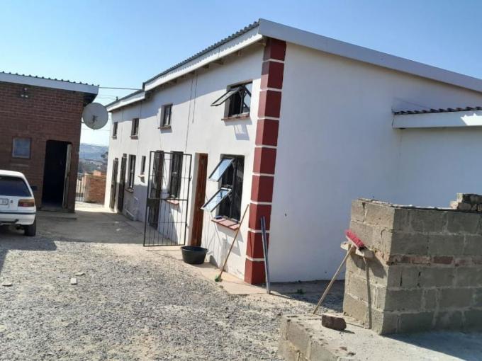 11 Bedroom Commercial for Sale For Sale in Mdantsane - MR655264