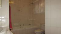 Main Bathroom - 7 square meters of property in Randpark Ridge