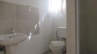 Bathroom 2 - 6 square meters of property in Randpark Ridge