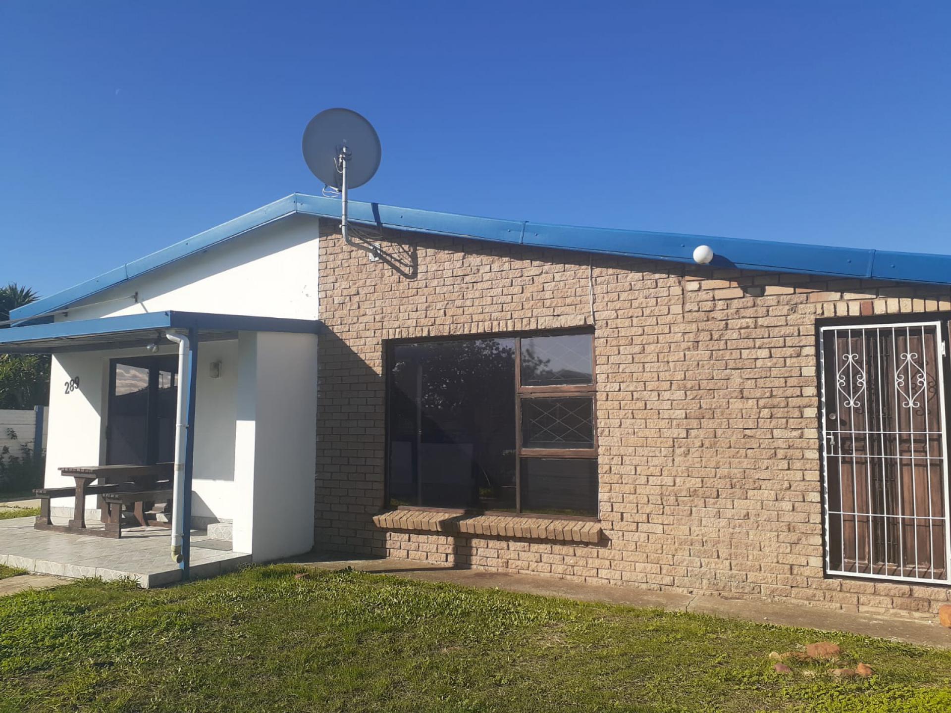  of property in Algoa Park