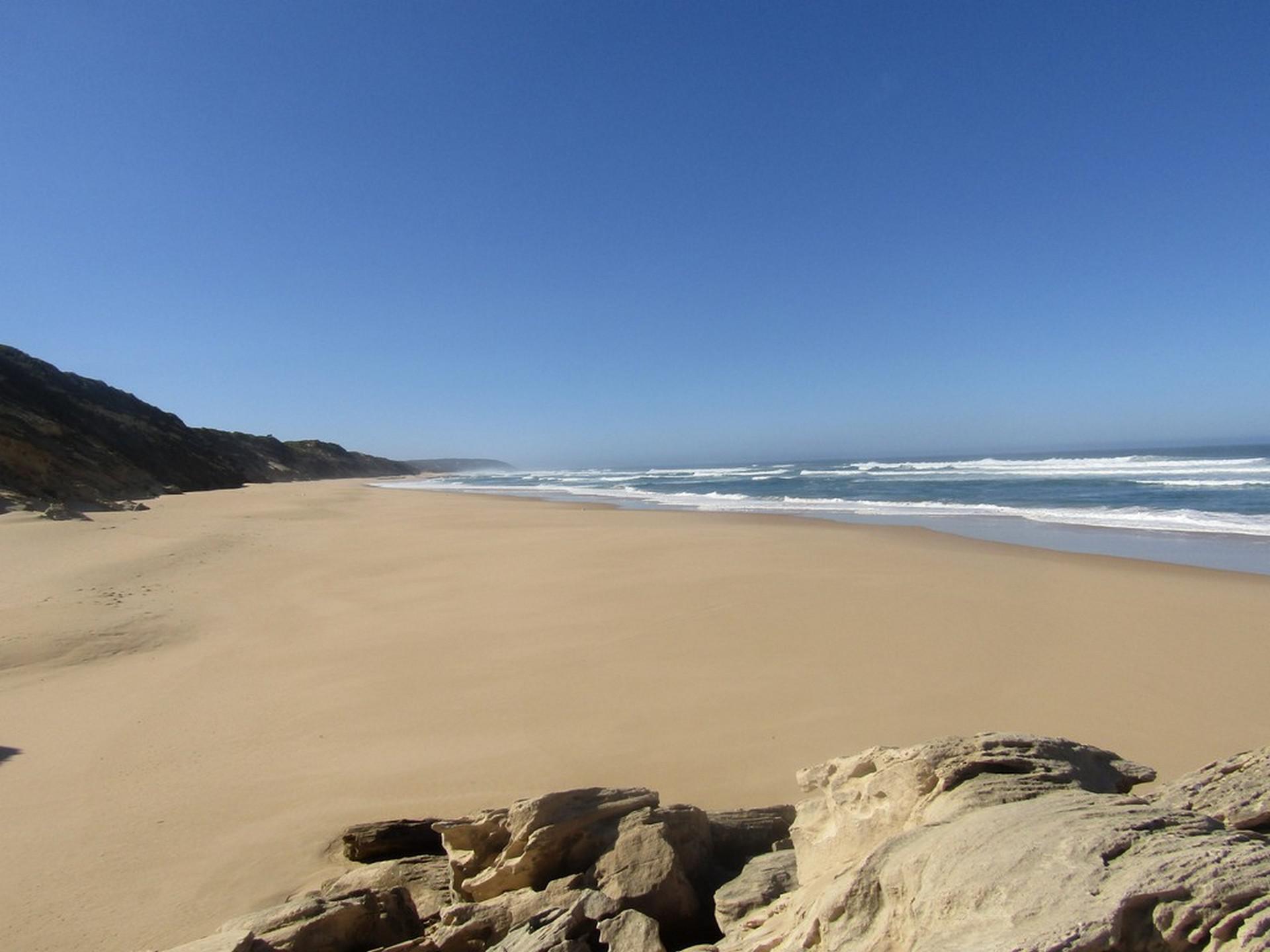  of property in Stilbaai (Still Bay)