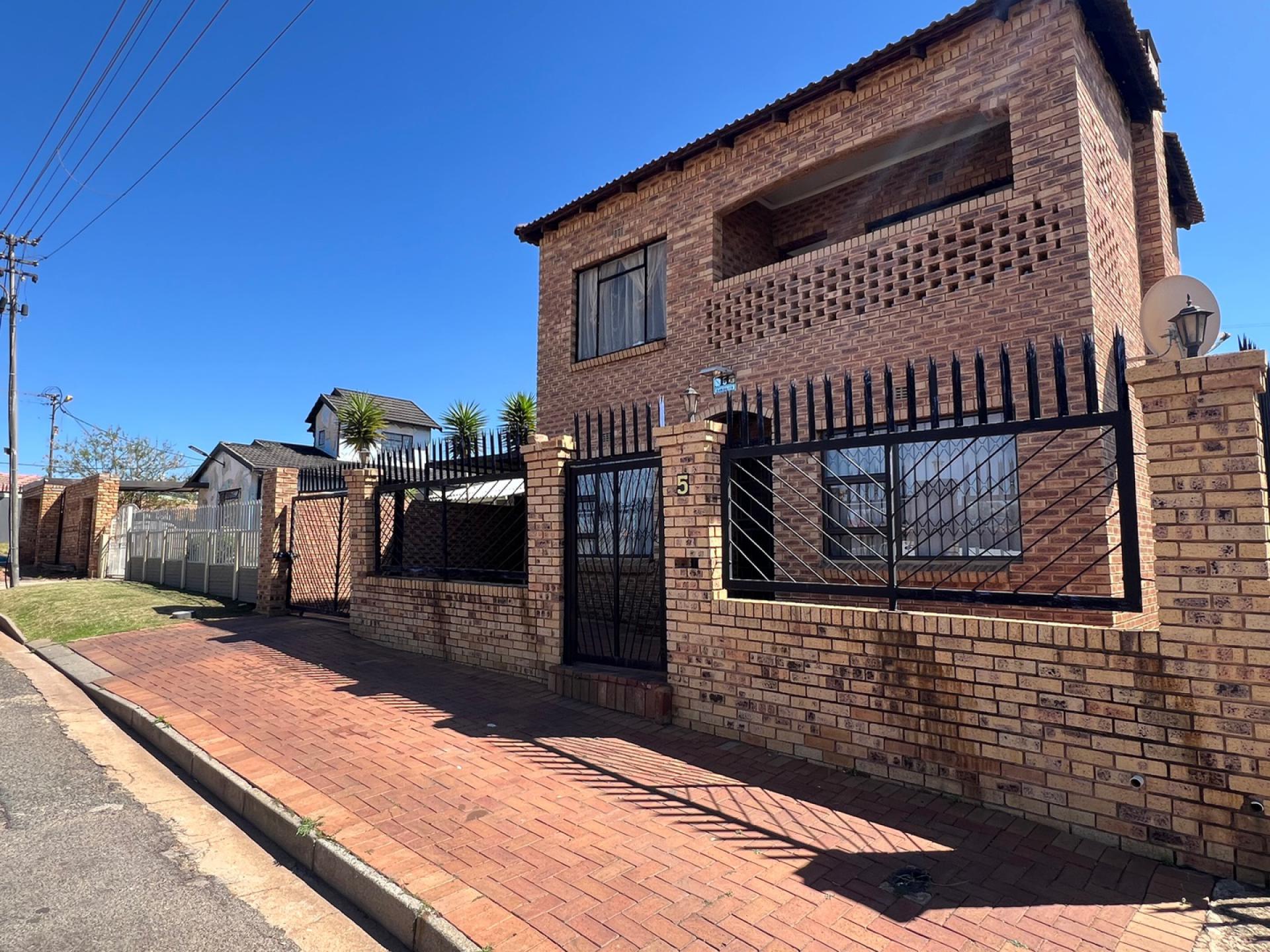  of property in Riverlea - JHB