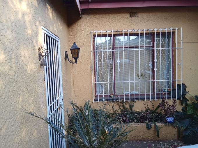 3 Bedroom House for Sale For Sale in Malvern - JHB - MR655717