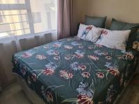 Bed Room 1 of property in Cashan