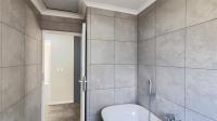 Bathroom 1 - 6 square meters of property in Crystal Park